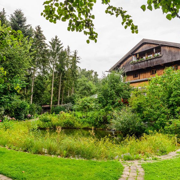 Garten im Pferdehof Bayern Oedhof